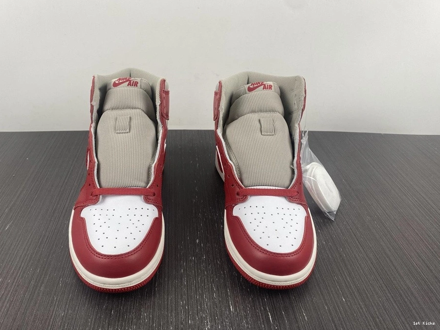 (W) OG 1 DJ4891-061 Jordan Newstalgia Chenille High  1108